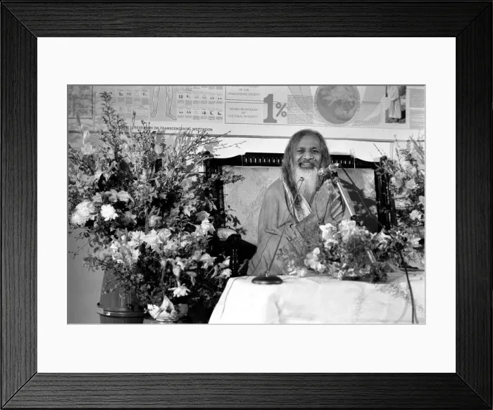 Framed Print : Maharishi is back in Town. March 1975 75-01534 Maharishi Mahesh Yogi - founder of