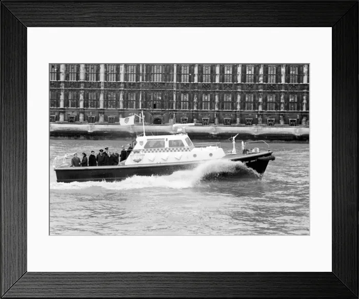 Framed Print : Londons New Fireboat: London Fire Brigade have taken delivery of a new fireboat Framed Print : Londons New Fireboat: London Fire Brigade have taken delivery of a new fireboat