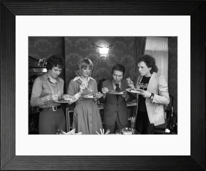 Framed Print : Sonia Allison the Daily Mirror cook is seen here preparing a meal for a invited group of