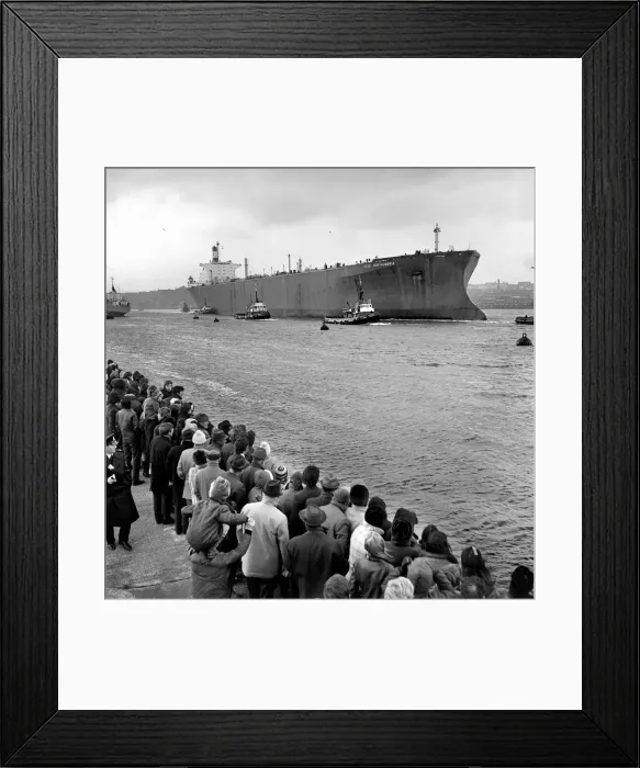 Framed Print : 250, 000 ton tanker. The S. S. iEsso NorthumbriaI a 250, 000 ton tanker built on the Tyne Framed Print : 250, 000 ton tanker. The S. S. iEsso NorthumbriaI a 250, 000 ton tanker built on the Tyne