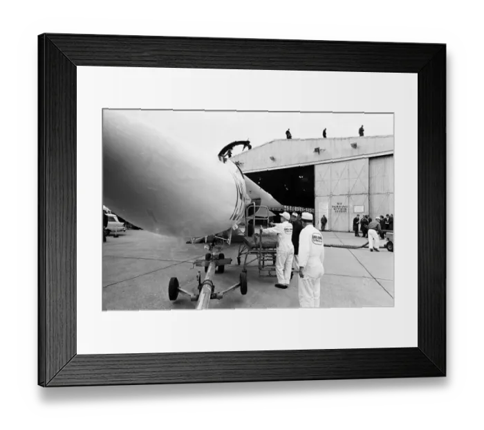 Framed Print : F111 USaF Swing wing bomber. 25th May 1967