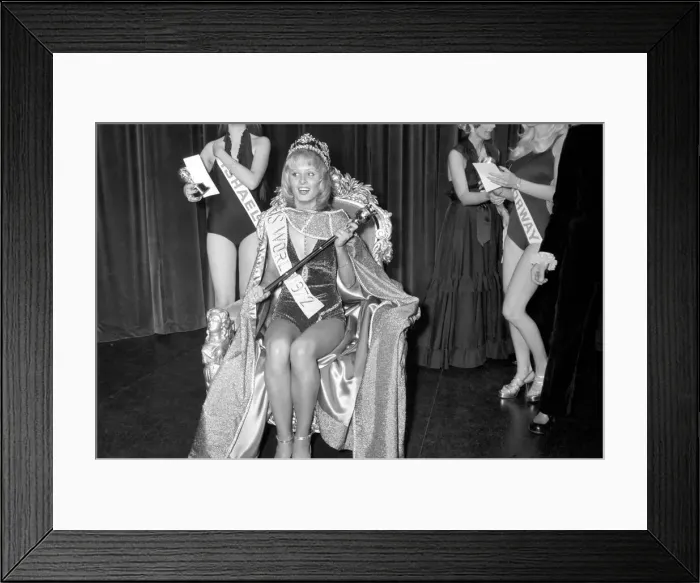 Framed Print : The winner Miss Australia. December 1972 72-11295-003 Framed Print : The winner Miss Australia. December 1972 72-11295-003