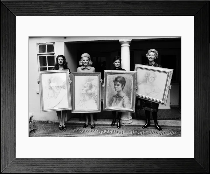 Framed Print : Distinguished british women pictured with their own portraits by Zsuzsi Roboz for