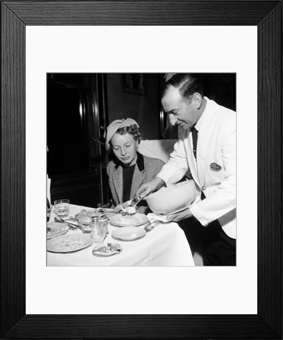 Framed Print : The Golden Arrow Pullman service from London to Paris. 5th April 1954 Framed Print : The Golden Arrow Pullman service from London to Paris. 5th April 1954