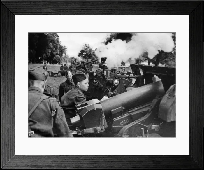Framed Print : Cadet camp, 1942. Boy cadets aged 14-17 years old learning the craft of modern soldiering