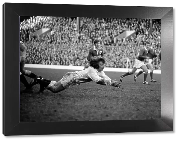 Rugby Union International: England v. Ireland. February 1972 72-1415-063