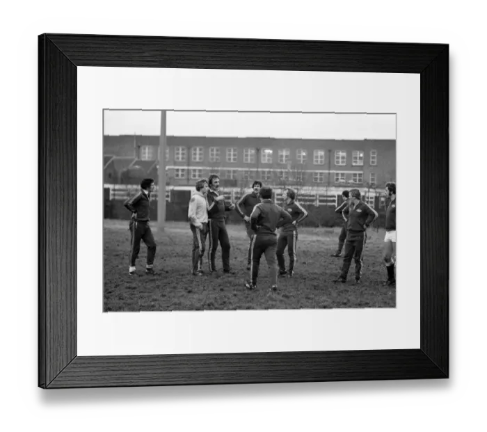 Framed Print : Tony Neary (light coloured top), England rugby player, training with the England rugby