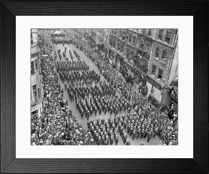 Framed Print : London victory march, sailors. May 1919 Framed Print : London victory march, sailors. May 1919