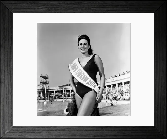 Framed Print : Miss UK contest 1964, Blackpools Open Air Bath 3rd September 1964 Framed Print : Miss UK contest 1964, Blackpools Open Air Bath 3rd September 1964