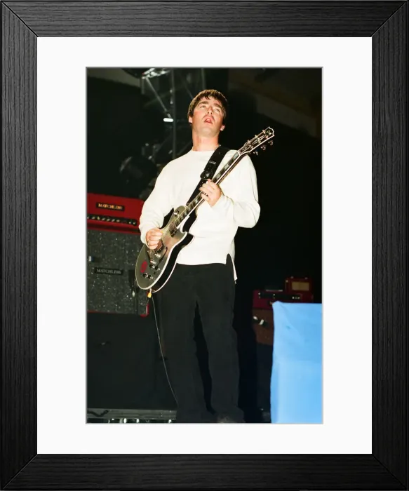 Framed Print : Oasis performing at the Metroradio Arena, Newcastle upon Tyne, United Kingdom Framed Print : Oasis performing at the Metroradio Arena, Newcastle upon Tyne, United Kingdom