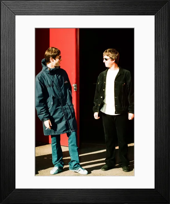 Framed Print : Oasis performing at the Metroradio Arena, Newcastle upon Tyne, United Kingdom Framed Print : Oasis performing at the Metroradio Arena, Newcastle upon Tyne, United Kingdom