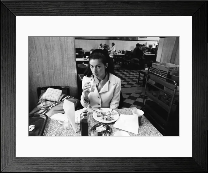 Framed Print : Miss UK 1967. Jennifer Lewis. 22nd August 1967 Framed Print : Miss UK 1967. Jennifer Lewis. 22nd August 1967