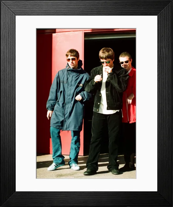 Framed Print : Oasis performing at the Metroradio Arena, Newcastle upon Tyne, United Kingdom