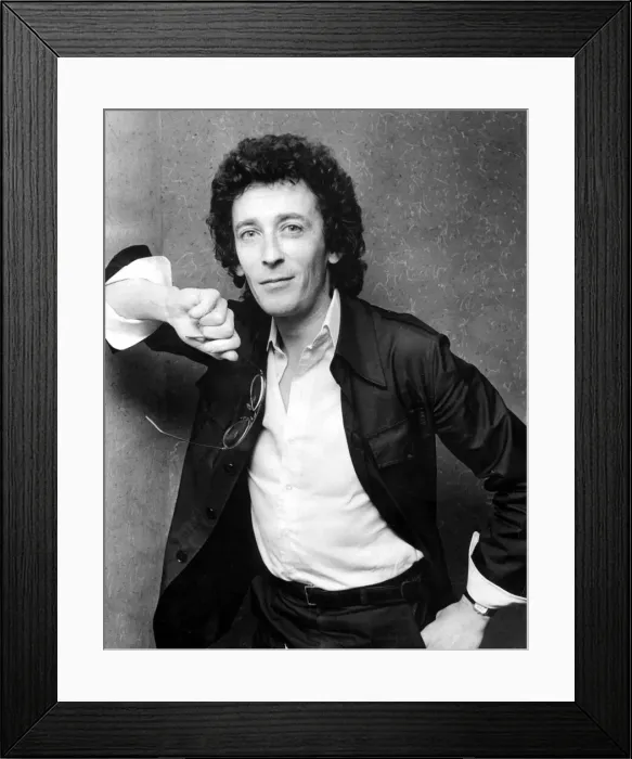 Framed Print : Actor Robert Powell, in a relaxed mood during his visit to Coventrys Odeon Cinema Framed Print : Actor Robert Powell, in a relaxed mood during his visit to Coventrys Odeon Cinema