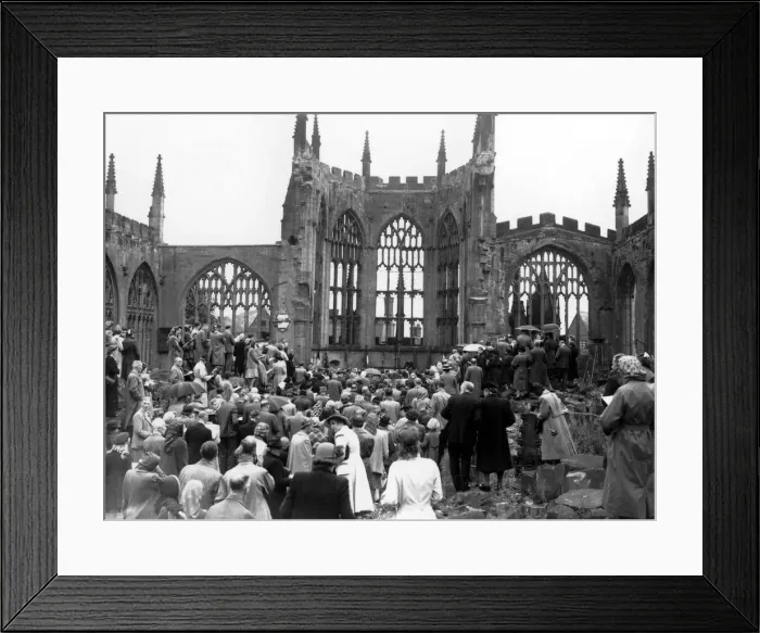 Framed Print : Coventry Cathedral was visited by thousands of people on VE Day