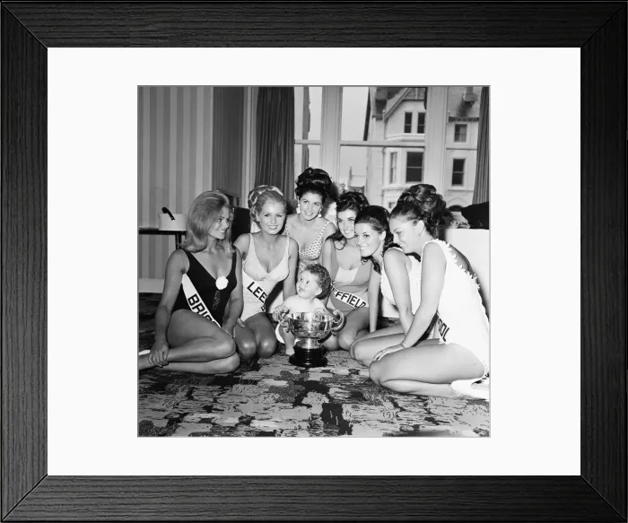 Framed Print : Miss UK and baby of the year 1967. Jennifer Lewis and other contestants Framed Print : Miss UK and baby of the year 1967. Jennifer Lewis and other contestants
