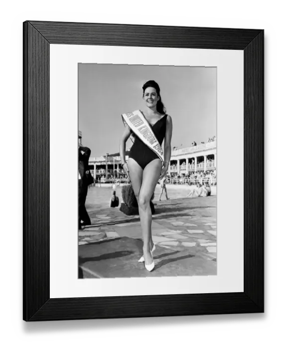 Framed Print : Miss UK contest 1964, Blackpools Open Air Bath 3rd September 1964 Framed Print : Miss UK contest 1964, Blackpools Open Air Bath 3rd September 1964