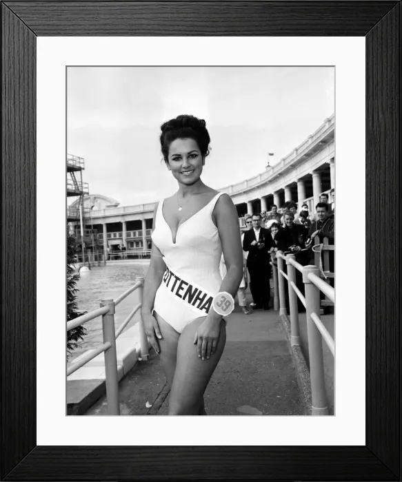 Framed Print : Miss UK 1966. Boxer Brian London judging at Blackpool. 9th August 1966
