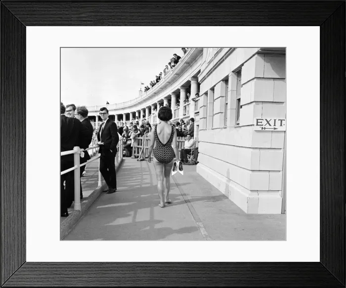 Framed Print : Miss UK 1966. Boxer Brian London judging at Blackpool. 9th August 1966 Framed Print : Miss UK 1966. Boxer Brian London judging at Blackpool. 9th August 1966