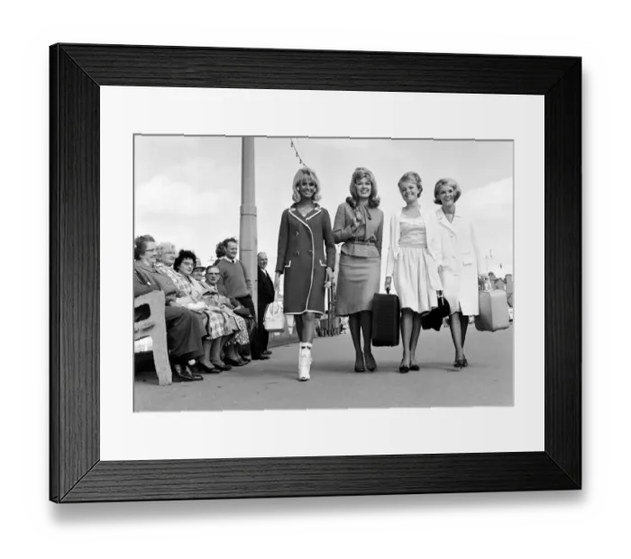 Framed Print : Miss UK contest 1965. Girls arrive at the pool, Maureen Lyne, Sue England Framed Print : Miss UK contest 1965. Girls arrive at the pool, Maureen Lyne, Sue England