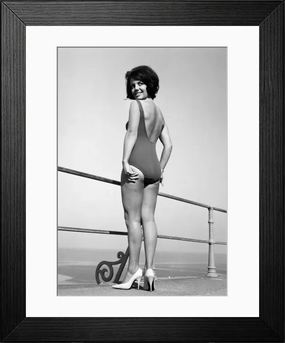 Framed Print : Miss UK finalist 1964, Luisa Debaisa Gibbins, pictured on Blackpools Golden Mile