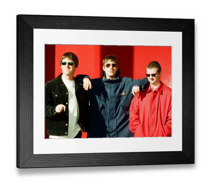 Framed Print : Oasis performing at the Metroradio Arena, Newcastle upon Tyne, United Kingdom Framed Print : Oasis performing at the Metroradio Arena, Newcastle upon Tyne, United Kingdom