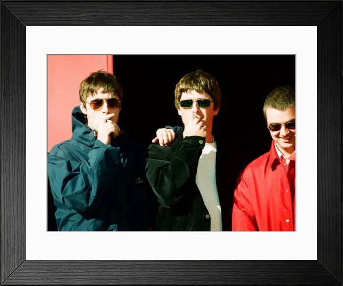 Framed Print : Oasis performing at the Metroradio Arena, Newcastle upon Tyne, United Kingdom Framed Print : Oasis performing at the Metroradio Arena, Newcastle upon Tyne, United Kingdom