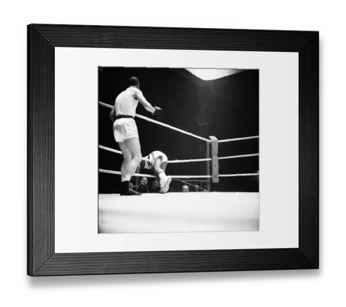 Framed Print : Amateur boxing match between the USA and England at Wembley