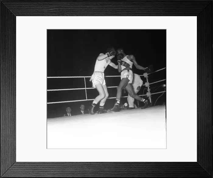Framed Print : Action fron the England v USA Amateur Boxing contest at Wembley 2nd November 1961 Framed Print : Action fron the England v USA Amateur Boxing contest at Wembley 2nd November 1961