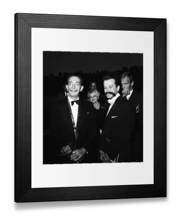 Framed Print : Artist Salvador Dali who recently arrived in the UK to promote his authorised biography Framed Print : Artist Salvador Dali who recently arrived in the UK to promote his authorised biography