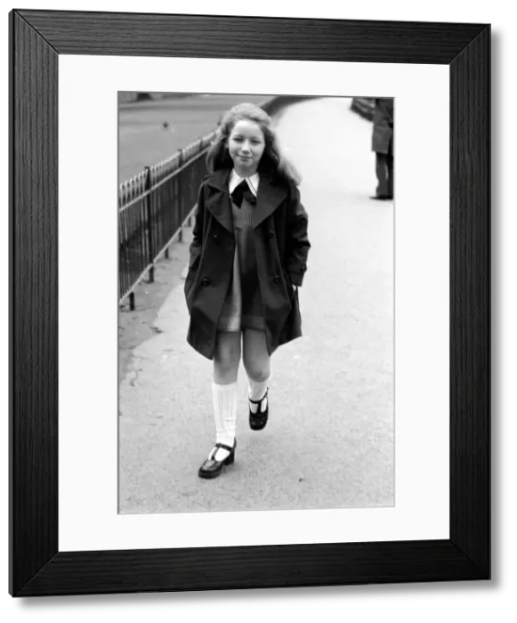 Framed Print : Child: Singer: Lena Zavaroni enjoying herself in Green Park, London Framed Print : Child: Singer: Lena Zavaroni enjoying herself in Green Park, London