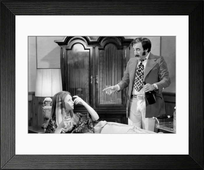 Framed Print : Actor / Humour / comedy. Peter Sellers filming Pink Panther Framed Print : Actor / Humour / comedy. Peter Sellers filming Pink Panther