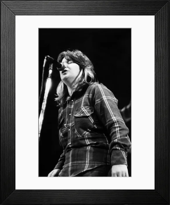 Framed Print : Maggie Bell Scottish pop singer blues on stage 1972 Framed Print : Maggie Bell Scottish pop singer blues on stage 1972