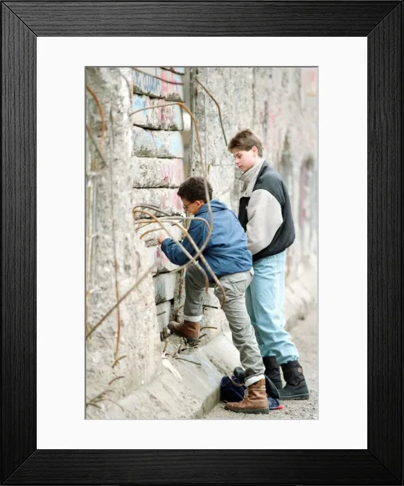Framed Print : West Berlin, Germany 3 months after relaxation of border crossing by GDR Government Framed Print : West Berlin, Germany 3 months after relaxation of border crossing by GDR Government