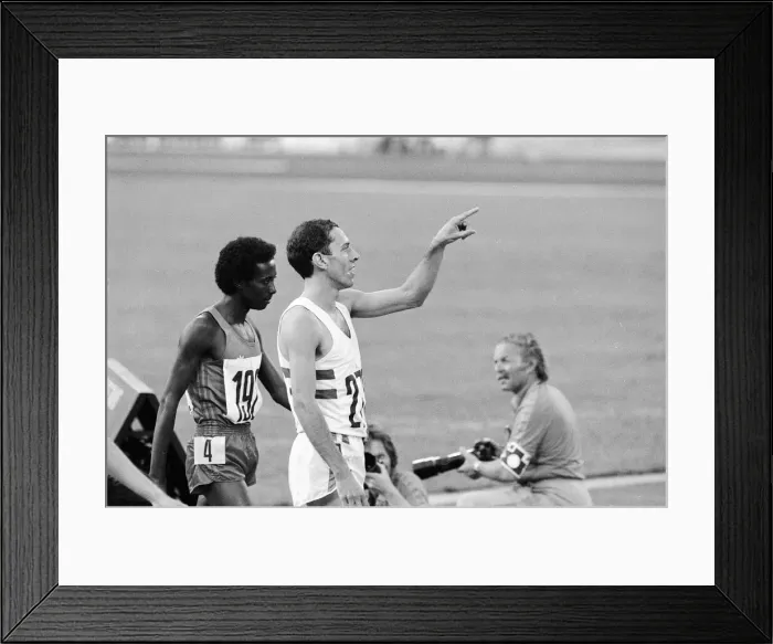 Framed Print : Steve Ovett after competing in heats for Mens 1, 500m metres event at the 1980 Framed Print : Steve Ovett after competing in heats for Mens 1, 500m metres event at the 1980