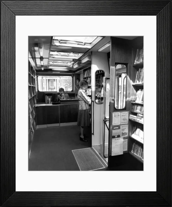Framed Print : A travelling library in March 1985 gives people in outlying areas a chance to browse Framed Print : A travelling library in March 1985 gives people in outlying areas a chance to browse