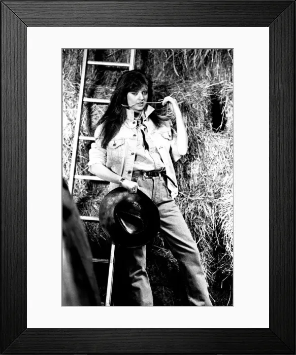 Framed Print : A model wearing Levi 501 denim jeans 4 February 1986 Framed Print : A model wearing Levi 501 denim jeans 4 February 1986