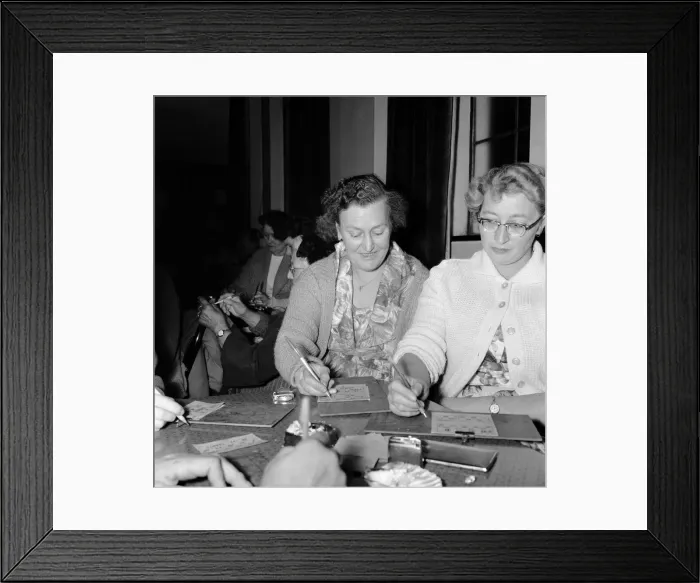 Framed Print : Mrs Nice enjoys a night out at the bingo in Leigh on Sea. 9th August 1961 Framed Print : Mrs Nice enjoys a night out at the bingo in Leigh on Sea. 9th August 1961