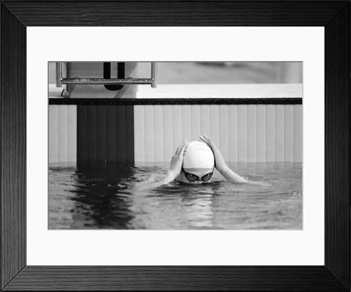 Framed Print : Swimmer Sharron Davies seen here training at the swimming pool before her heat in the 200 Framed Print : Swimmer Sharron Davies seen here training at the swimming pool before her heat in the 200