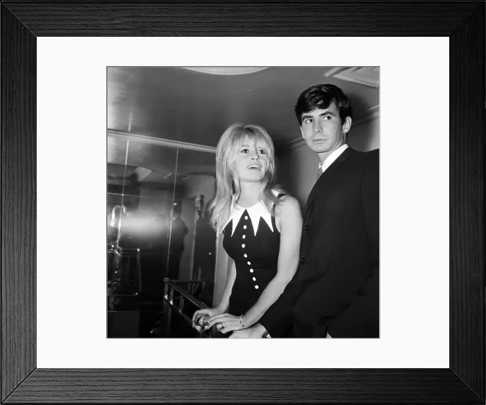 Framed Print : Brigitte Bardot (30) & Antony Perkins (31) pictured during photocall press conference Framed Print : Brigitte Bardot (30) & Antony Perkins (31) pictured during photocall press conference