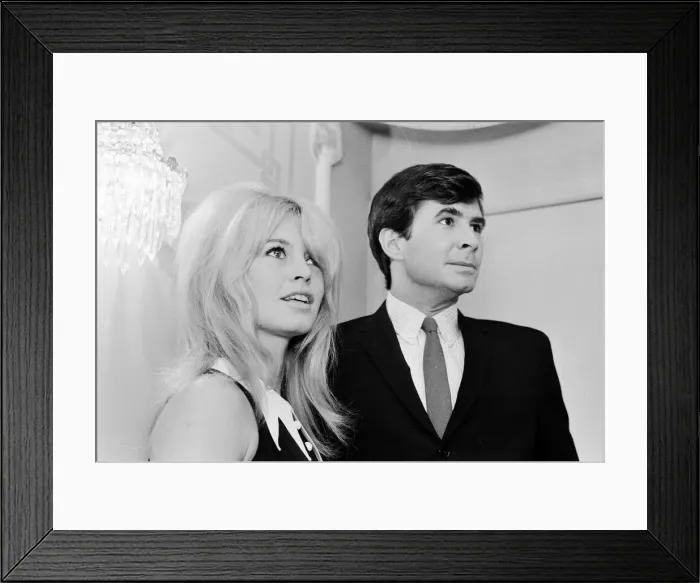 Framed Print : Brigitte Bardot (30) & Antony Perkins (31) pictured during photocall press conference Framed Print : Brigitte Bardot (30) & Antony Perkins (31) pictured during photocall press conference