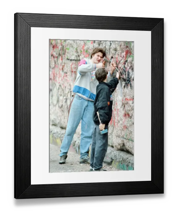 Framed Print : West Berlin, Germany 3 months after relaxation of border crossing by GDR Government Framed Print : West Berlin, Germany 3 months after relaxation of border crossing by GDR Government