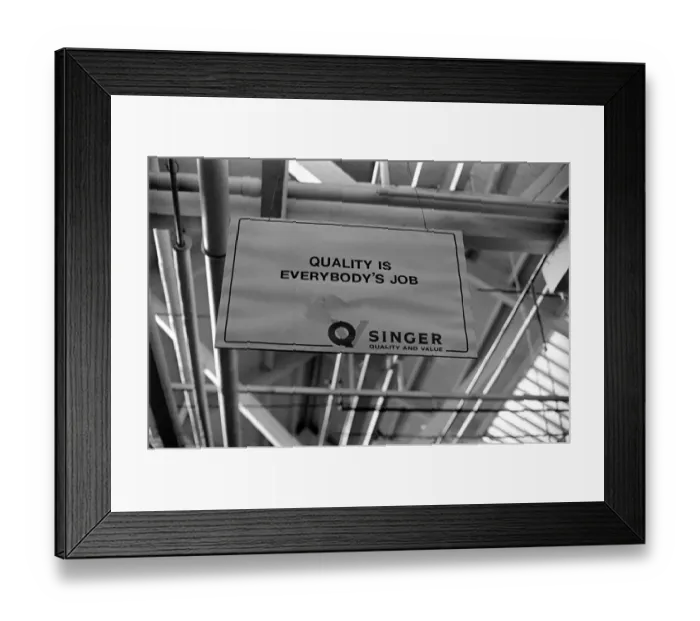 Framed Print : Industrial Decay: The derelict Singer Sewing machine factory in Dundee Framed Print : Industrial Decay: The derelict Singer Sewing machine factory in Dundee