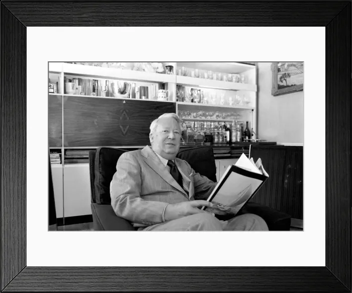 Framed Print : Politics: Former Prime Minister: Edward Heath pictured at his London home this afternoon