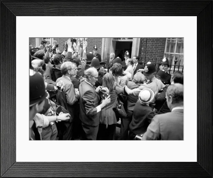 Framed Print : Ted Heath arrives at no 10. June 1970 70-5832-004 Framed Print : Ted Heath arrives at no 10. June 1970 70-5832-004