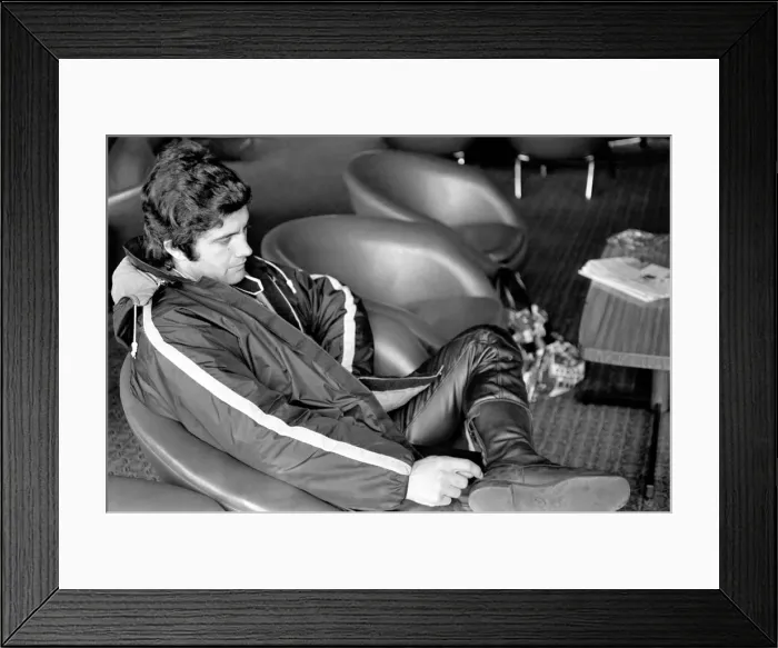 Framed Print : Motorsport: Racing: I. O. M. TT Racing Mike Agostini. June 1971 71-12085