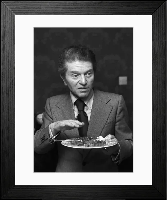 Framed Print : Food critic Egan Ronay seen here at the home of the Daily Mirror Cook Sonia Allison