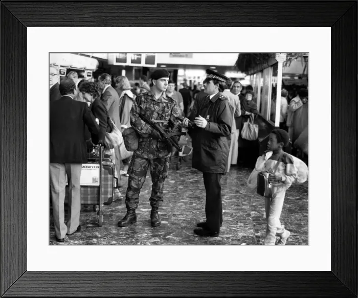 Framed Print : The army at Heathrow airport today during a show of strength and familiarisation activity Framed Print : The army at Heathrow airport today during a show of strength and familiarisation activity