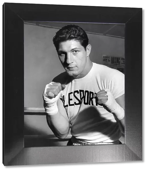 Boxer Mike de John training at Cardiff. Circa 1970 P005753