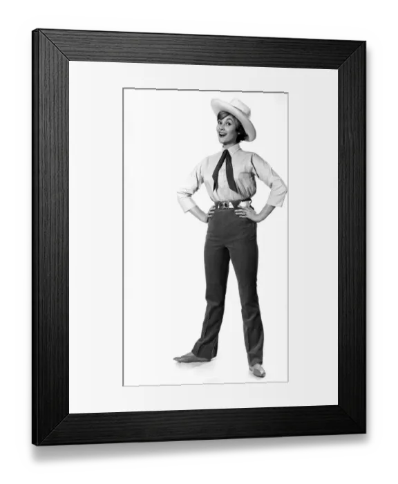 Framed Print : Reveille Fashions: Janice Vinneal. January 1960 P006990